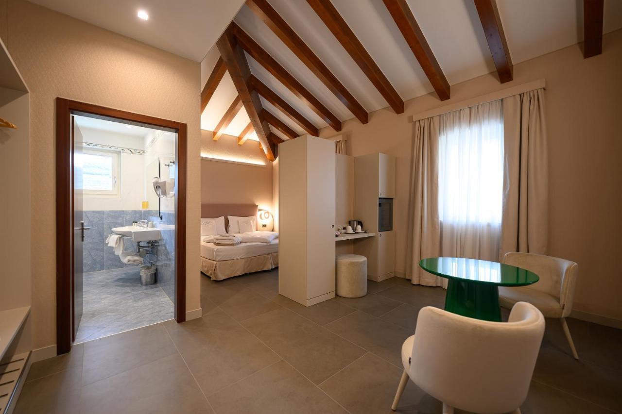 Villa Nicolli Romantic Spa Resort - Adults Only Riva del Garda Exterior photo