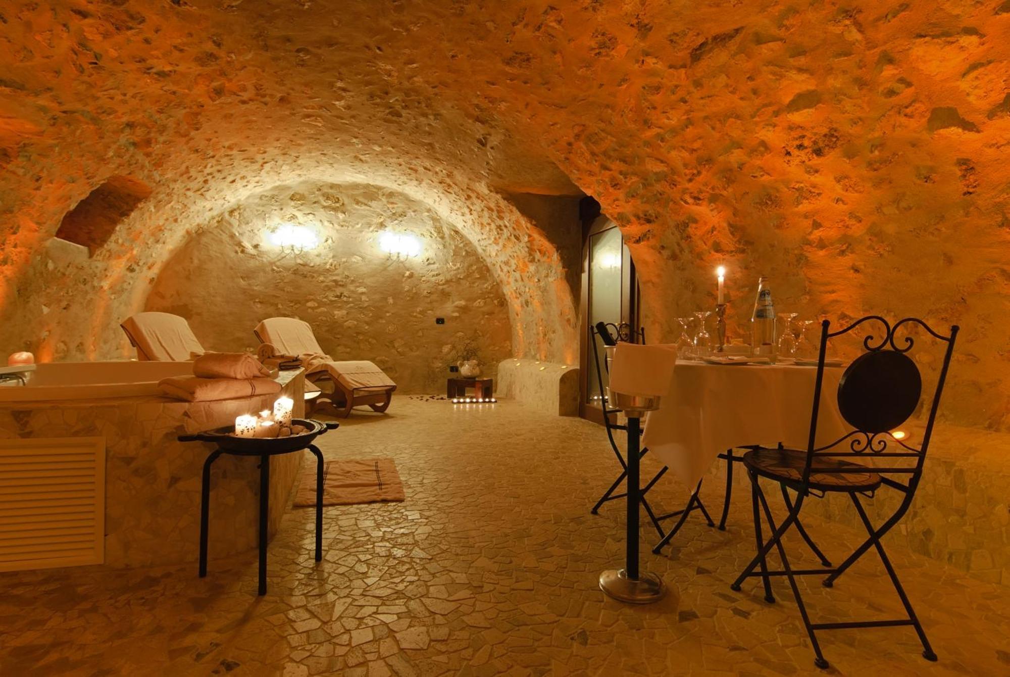 Villa Nicolli Romantic Spa Resort - Adults Only Riva del Garda Exterior photo
