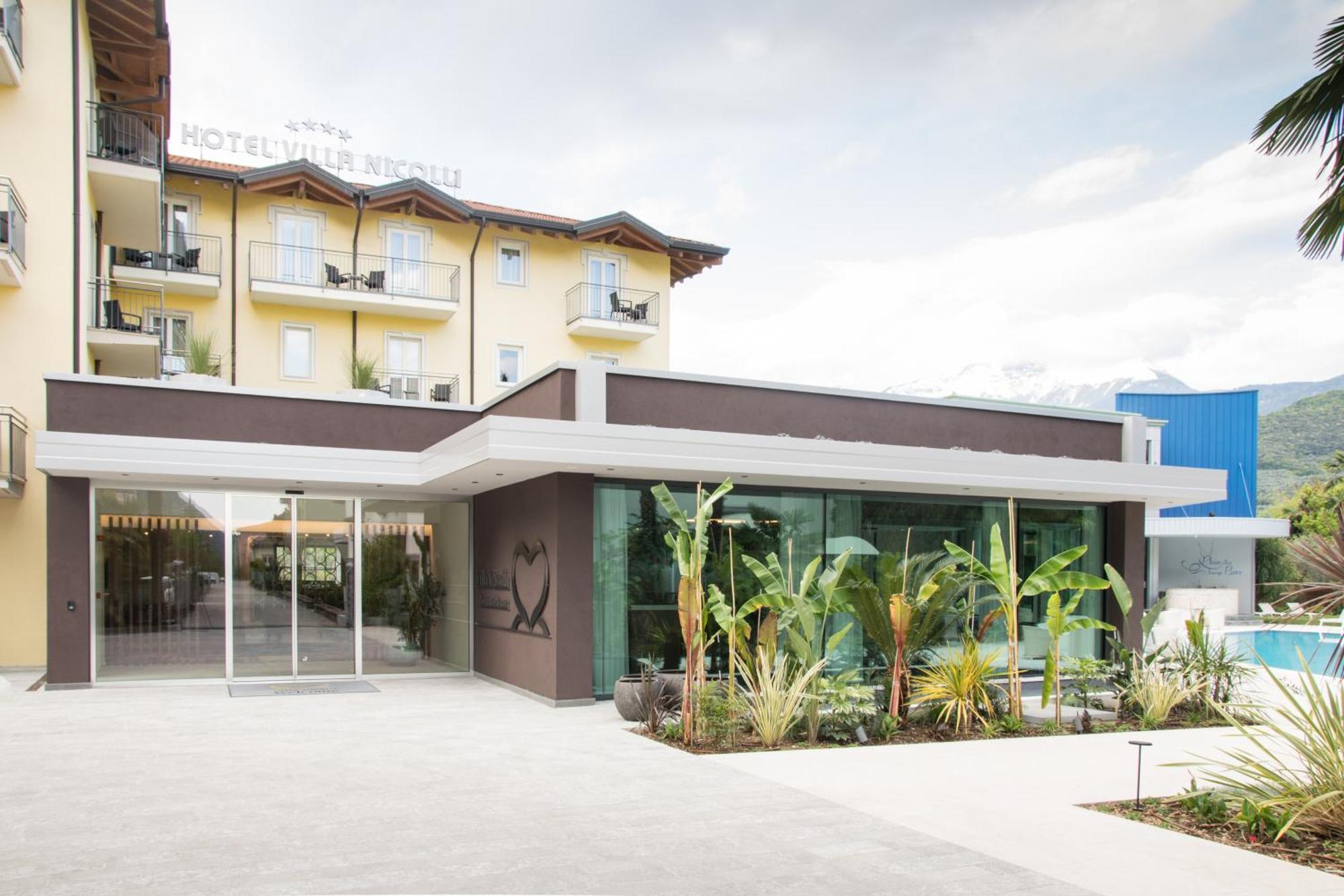 Villa Nicolli Romantic Spa Resort - Adults Only Riva del Garda Exterior photo