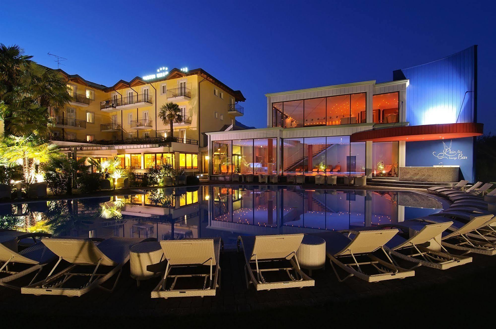 Villa Nicolli Romantic Resort - Adults Only Riva del Garda Exterior photo